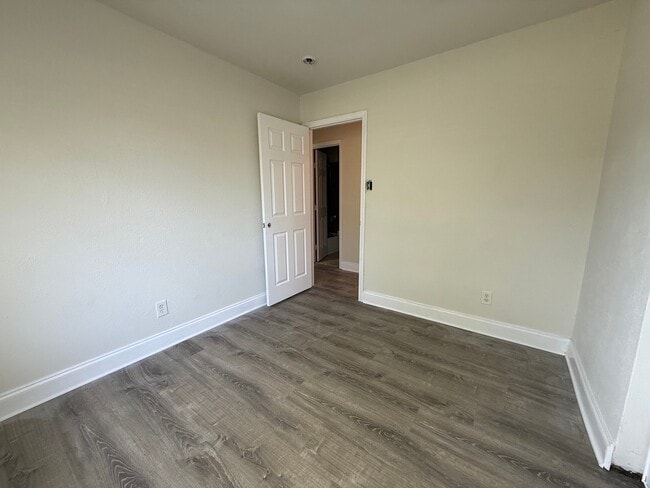 Photo - 3527 Cotillion Dr