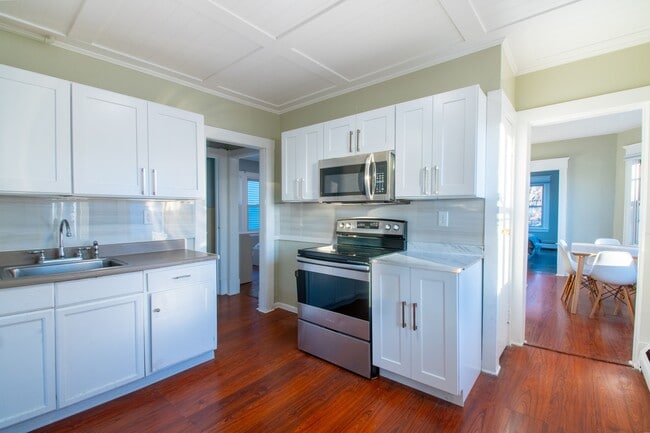 312 Franklin St Unit 2