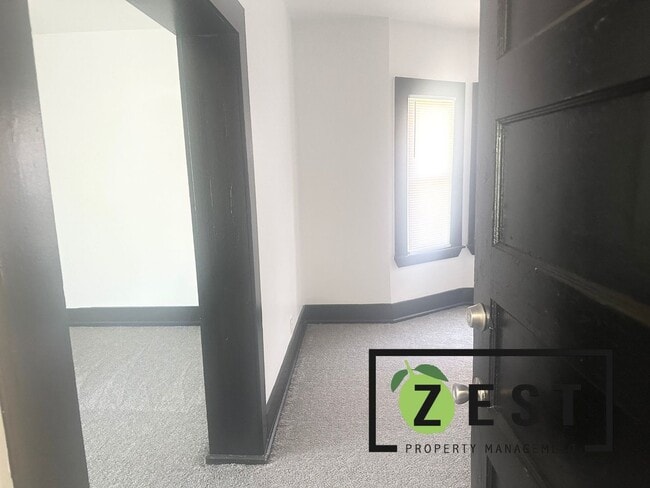Photo - 652-654 E Philadelphia St Unit 652 E. Philadelphia