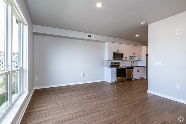 Studio, 1BA_Schroeder - 543 SF