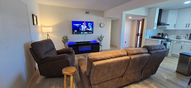 Photo - 1733 Ophir Dr