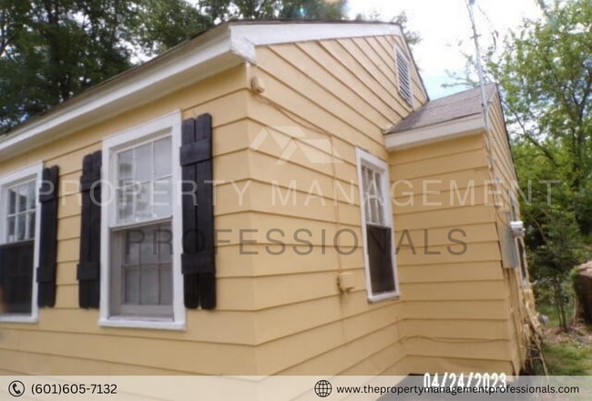 1925 Wingfield Cir