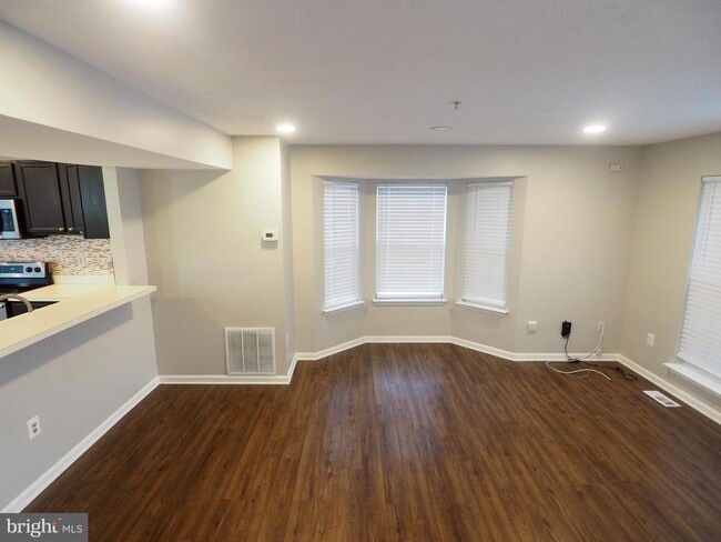 Photo - 7424 Catterick Ct