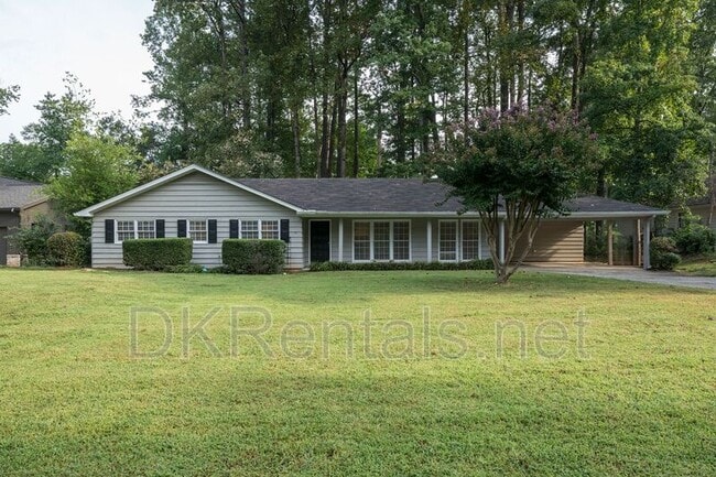 Building Photo - 225 Pebble Trail Rental