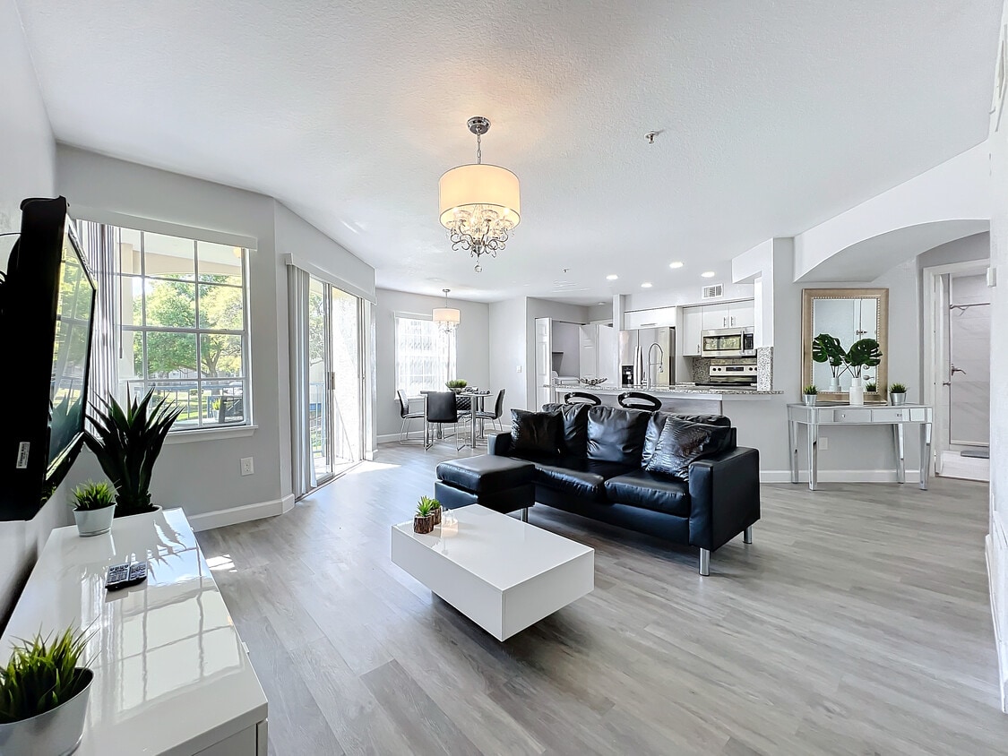 Photo - 7360 Westpointe Blvd (Orlando, FL)