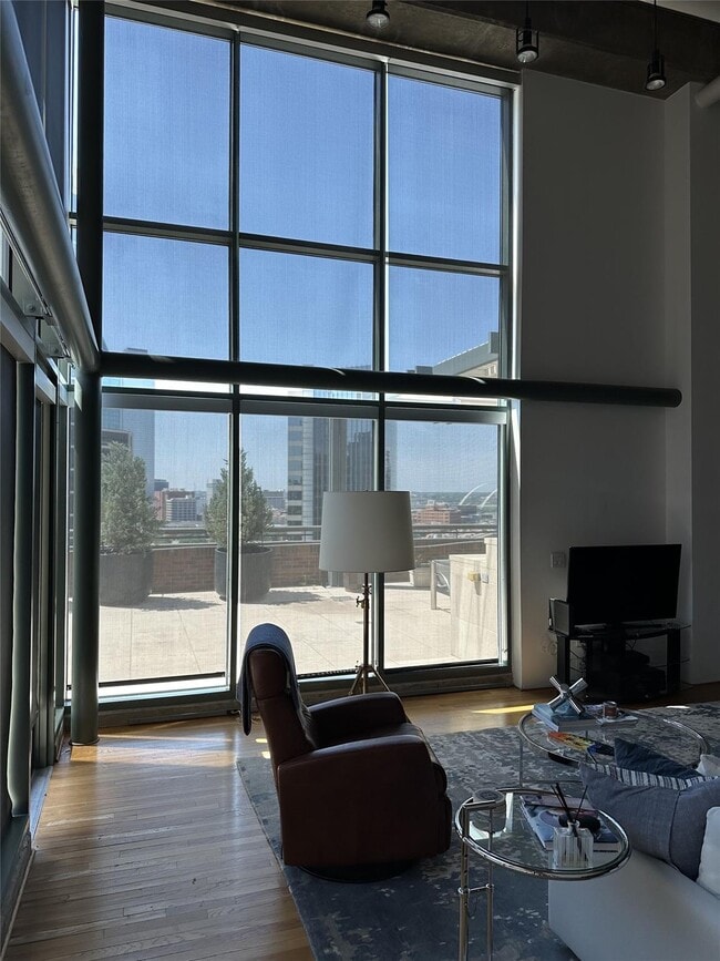 Photo - 1999 McKinney Ave Unit 1402