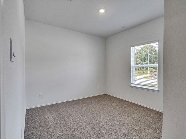 Photo - 24863 Springbluff Vly