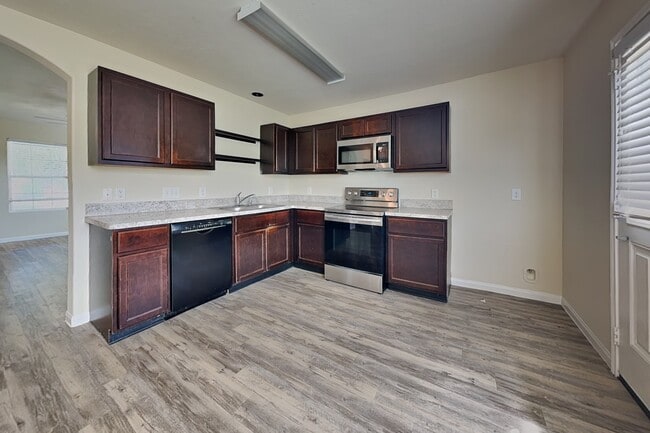 Photo - 10119 Berrypatch Ln