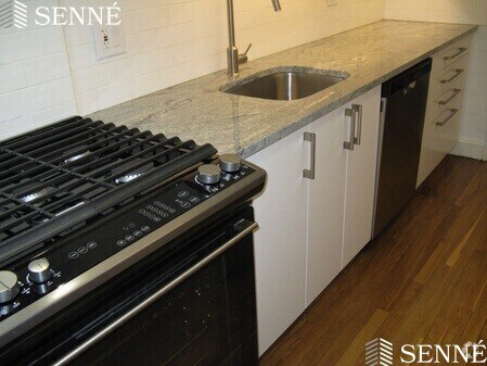 Building Photo - 14 Ware St Unit 1 Rental