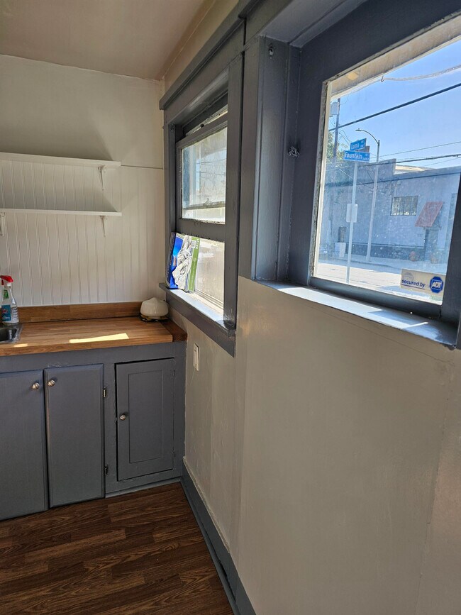 Photo - 1344 Loma Ave Apartments Unit A