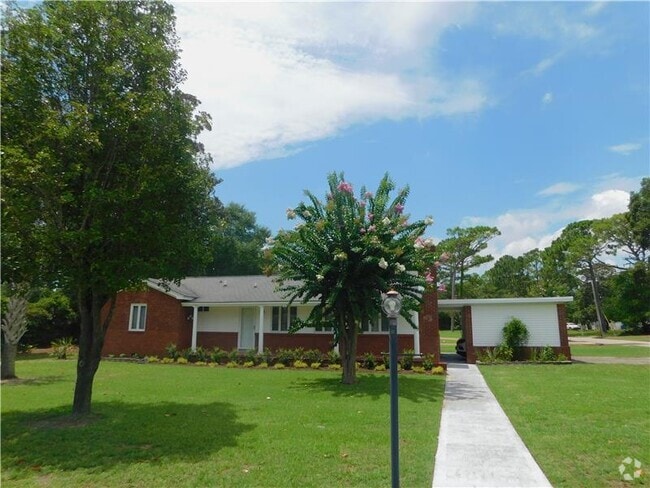 Building Photo - 611 Calhoun Rd Rental