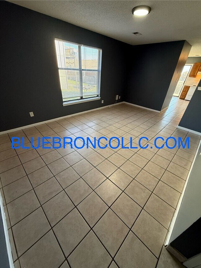 Photo - Great unit for a great price. won't last long!