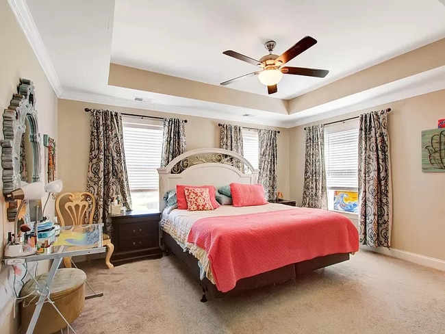 Photo - 124 Kirkland St