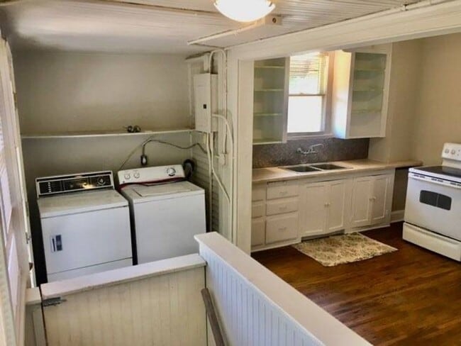 Photo - Charming 2 Bd Farmhouse on 1.12 Acres With...