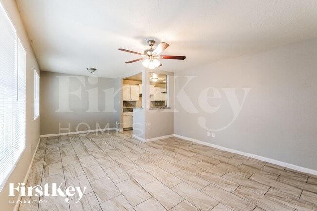 Photo - 1308 W Elm St