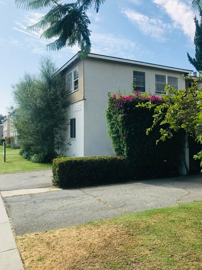 Photo - 4055 Wade St Unit #