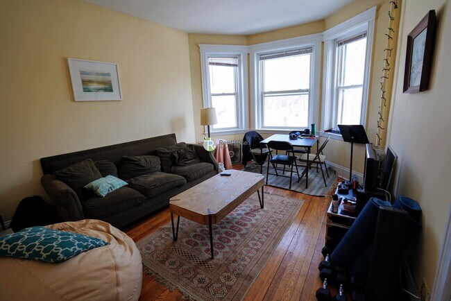 Photo - 79 Gordon St Condo Unit 12