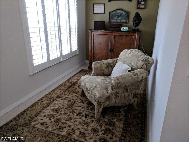5660 Northboro Dr Unit 202