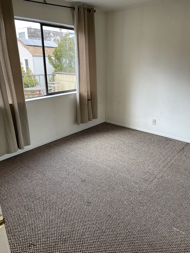 bedroom #1 - 338 Anza St Unit 338