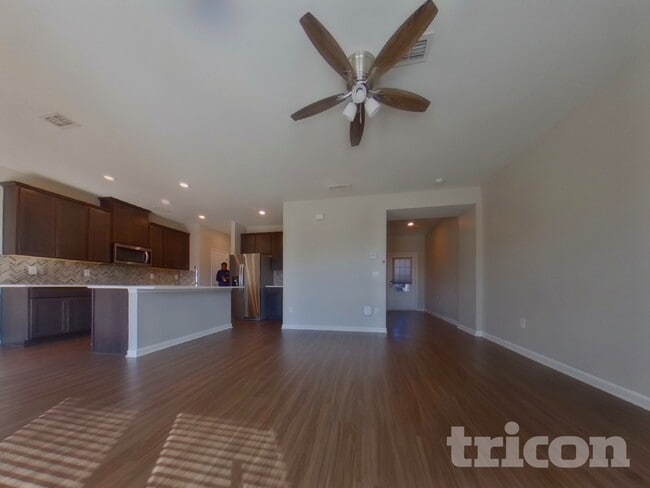 Photo - 4691 Electric Ave SW