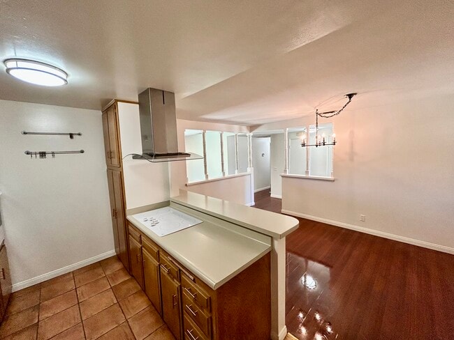 Photo - 197 Sandberg St