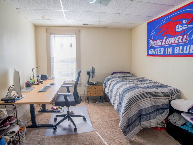 Photo - 80-82 Gershom Ave