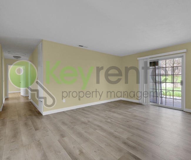 Photo - 6363 Eldon Ave