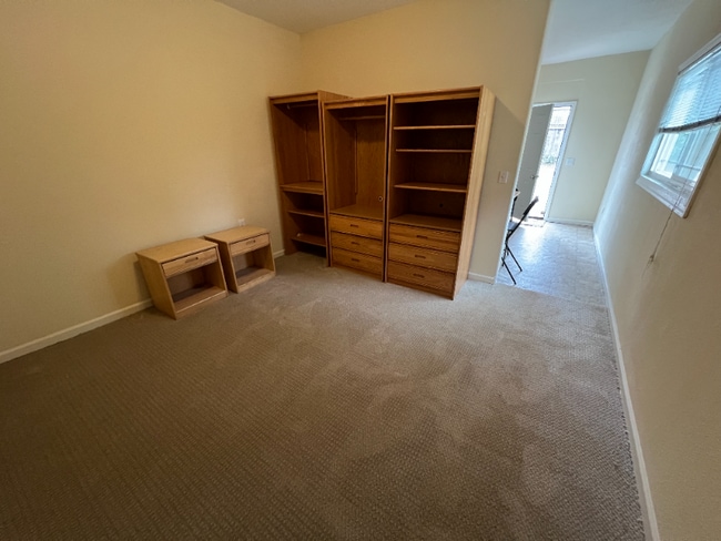 Photo - 345 Sky Oaks Dr