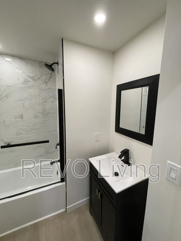Photo - 151 Colborne St