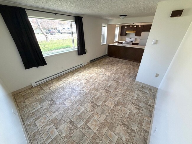 Photo - 413 N Cherry St Unit 4