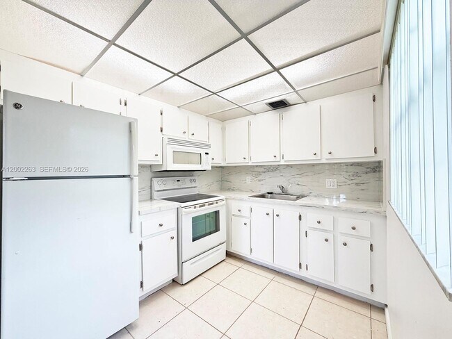 Photo - 251 SW 134th Way Unit 210M