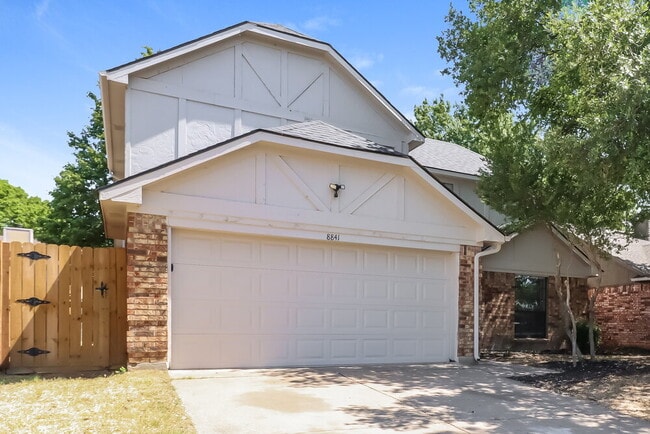 Building Photo - 8841 Elbe Trail