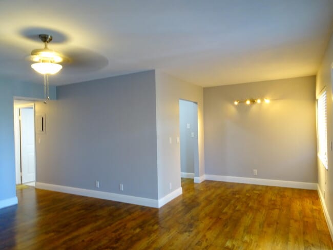 Photo - 2200 Springdale Blvd Unit 316