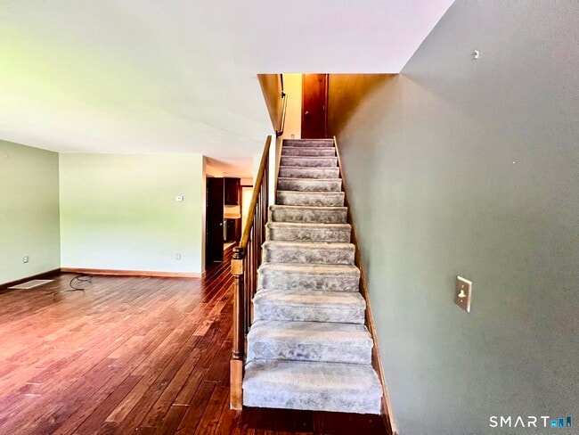 Photo - 6 Oak Forest Dr Unit 3