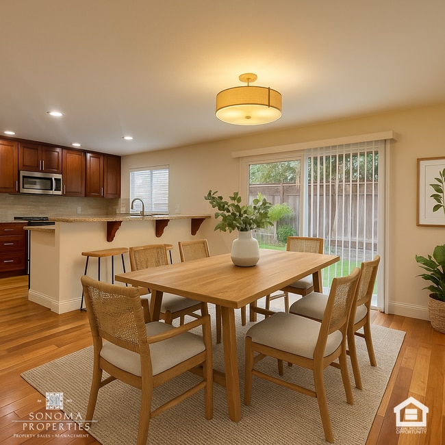 Photo - Lovely Updated 3BD/2.5BA Home Located In Fryer Creek!