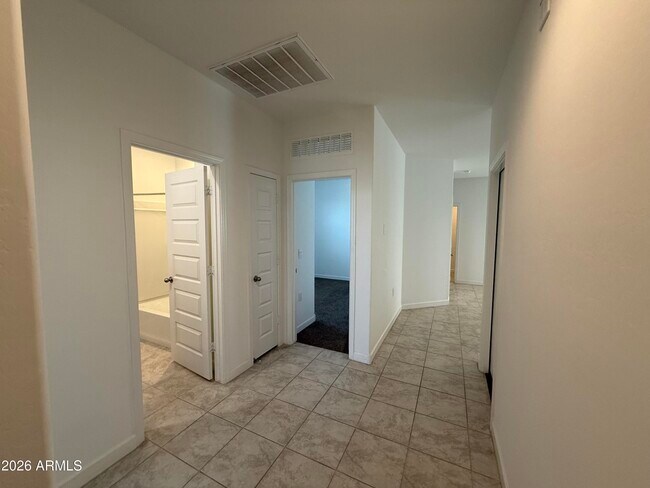 Photo - 2474 W Sable Ave