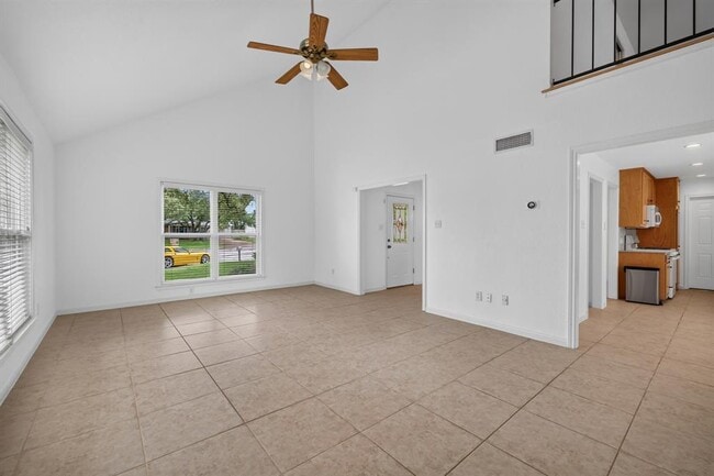 Photo - 1202 Knollpark Cir