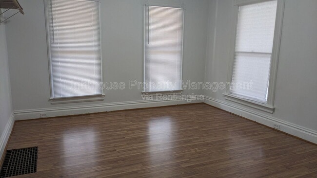 Photo - 511 Locust St