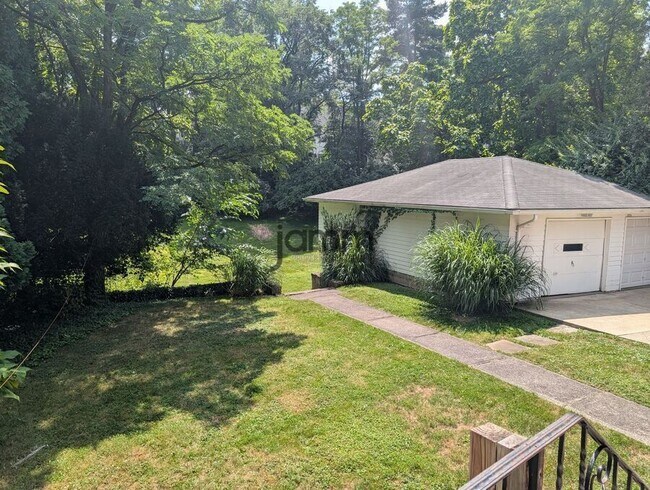 Photo - 8983 Highland Dr Unit North