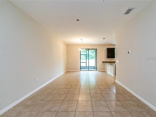 Photo - 2440 Seven Oaks Dr