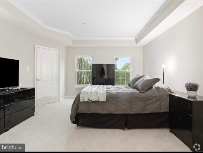 Building Photo - 7121 Little Thames Drive Rental