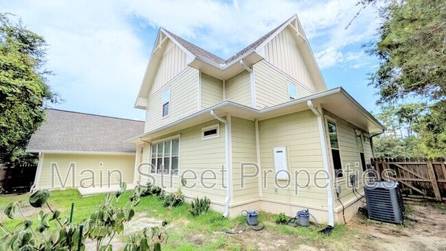 Photo - 10692 Squall Line Rd