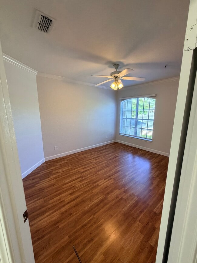 Photo - 1701 The Greens Way Unit 1323