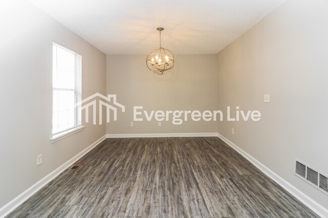 Photo - 7331 Bramble Oak Dr