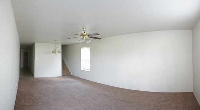 Photo - 196 Ryan Cir Unidad D