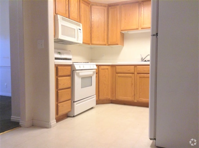 Building Photo - 1523 S 430 W Rental