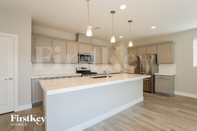 Photo - 4649 Scent St