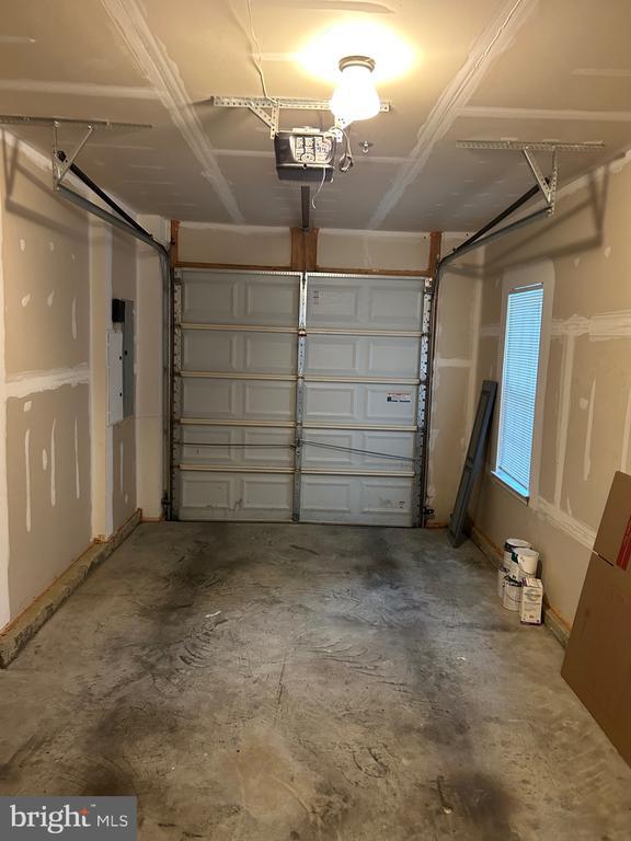 Photo - 910 Hall Station Dr Townhome