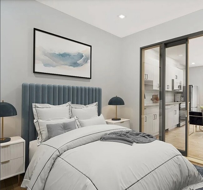 Building Photo - 1820 Hollywood Blvd Unit Suite 13 Rental