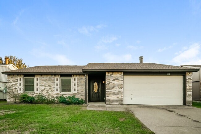 Building Photo - 1013 Fort Scott Trail Rental